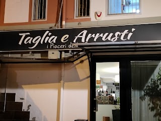 Taglia E Arrusti