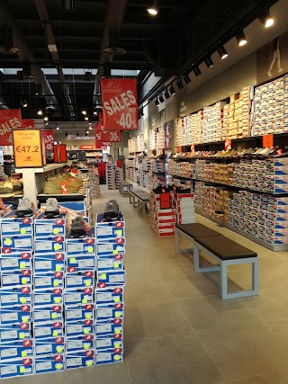 New Balance Outlet Vicolungo