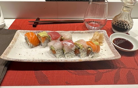 Billiken Sushi Bar & Japanese Tapas