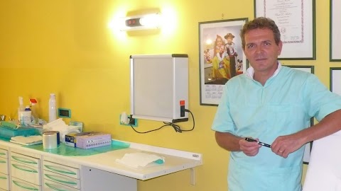 D’Ambrosio Dr. Claudio Chirurgo Implantologo Dentista Specialista Odontoiatria Ortodonzia Stomatologia Gnatologia