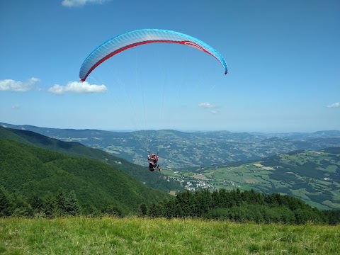 EmiliainVolo Parapendio biposto e scuola - Paragliding tandem