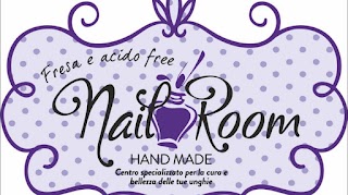 Nail Room