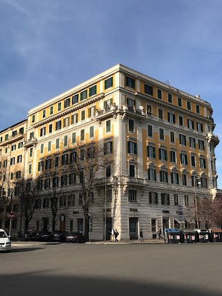 Stazione Taxi Piazza Mazzini