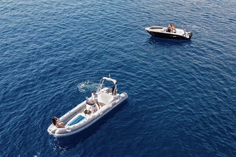Noleggio Barche & Gommoni con e senza patente Milazzo , Tour ed Escursioni con skipper, Transfer Isole Eolie - Viamar