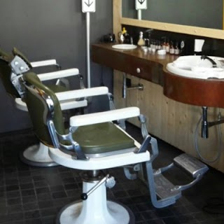 423 Barber Shop