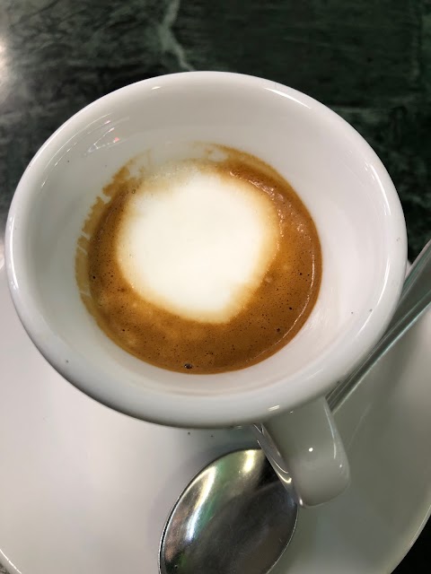 Caffe' Fisichella Caffè Degli Artisti