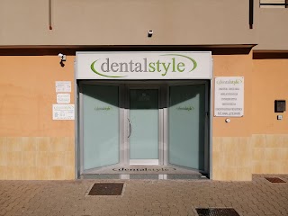 DENTAL STYLE DI SACCHETTI CLAUDIA &C SAS