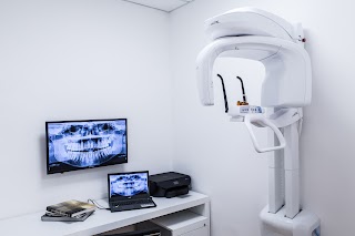 Studio Dentistico CMD di Corradi Marco