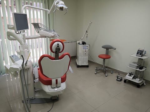 Studio Dentistico Dr. Barresi Fabrizio