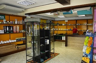 IN & OUT Grow Shop