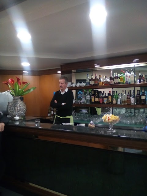 Bar Tony