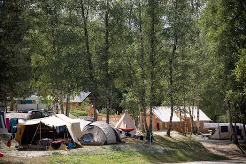 Camping Huttopia Bozel en Vanoise