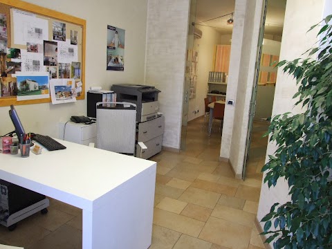 Studio Immobiliare Ghirelli - appartamenti, case in vendita e in affitto