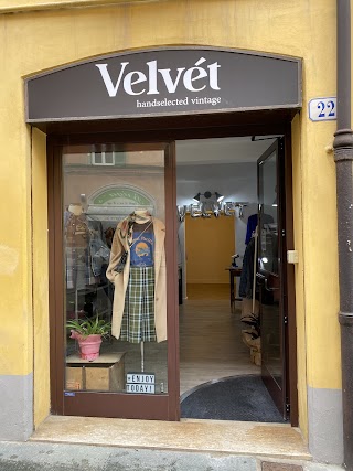 Vel Vintage