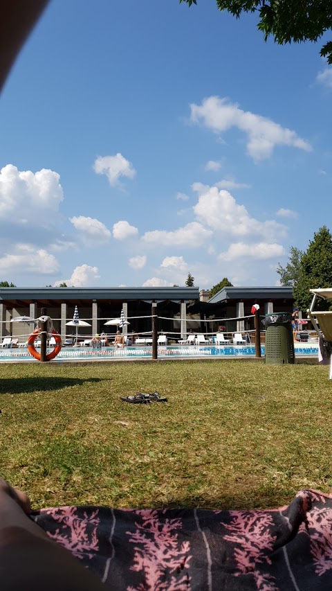 Piscina comunale di Firenzuola