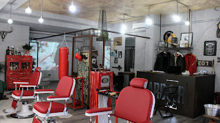 THE BARBER & CO. SANTA MARIA CAPUA VETERE