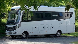 Area Sosta Camper - La Cantina Del Vino Barga