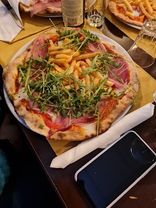 Ristorante Pizzeria La Lira