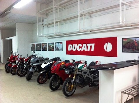 CRN - Cafè Racer Napoli Spec. Ducati