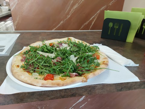 Pizzeria FuoriMano