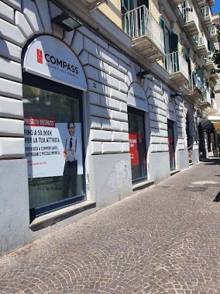 Prestito Compass Napoli Bernini Gruppo Mediobanca