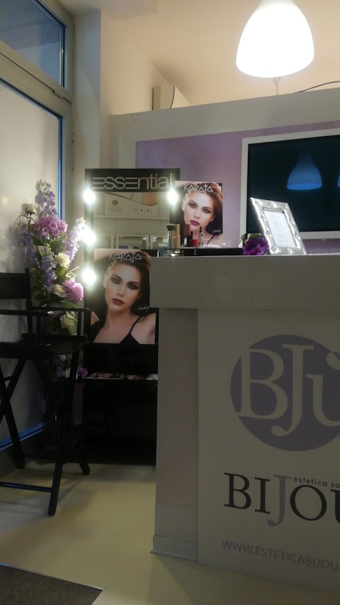 Estetica Solarium Bijou