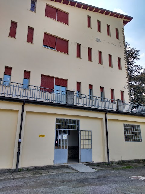 Liceo Formiggini - Sede Di Palagano