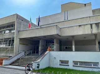 Istituto Professionale F. Besta - F. Fossati