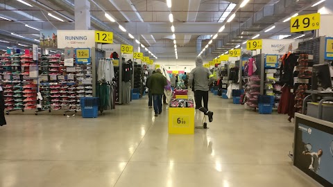 Decathlon Voghera