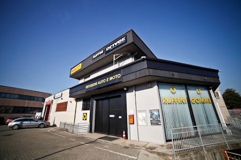 RUFFINI SRL - Driver Center Pirelli