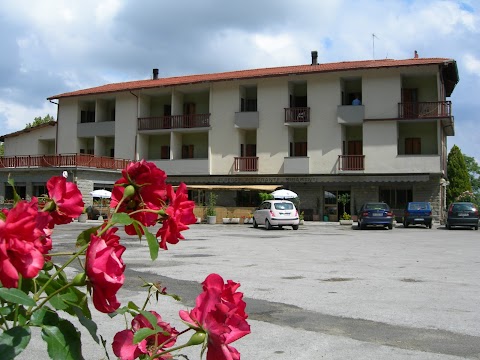 Albergo Ristorante Miramonti