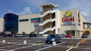 Centro Commerciale Giolì