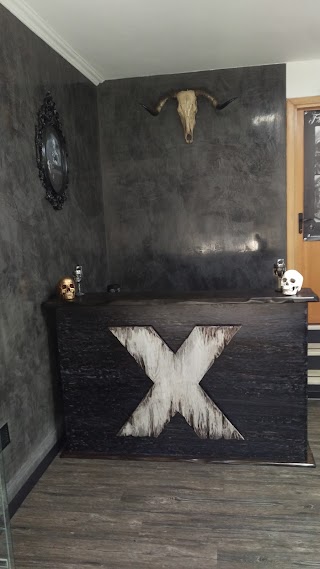 X Tattoo Studio