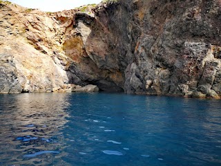 Escursioni in barca Isole Eolie Nautica Extreme