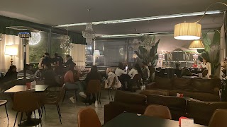 Fola Lounge Bar