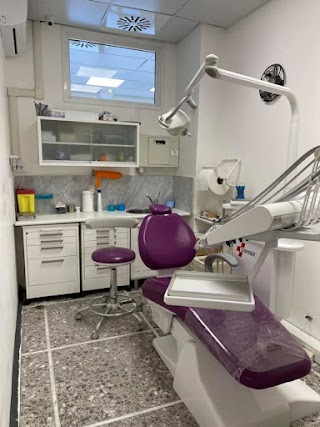 Studio Odontoiatrico Dott. ssa Maria Suciu