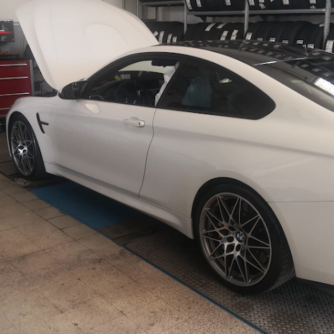 Centro Servizi Auto Millemiglia - Ford Service - Area Bridgestone - Gommista