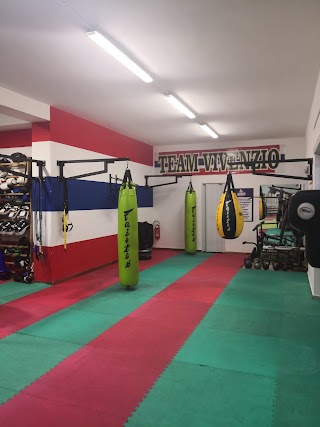 VIVENZIO GYM MUAY THAI BOXING