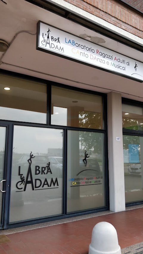 L'ABRACADAM a.s.d.p.s.