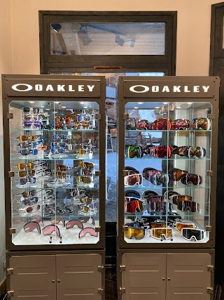 Oakley Shop Netski Arc 1950