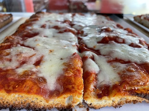 Pizzeria pinseria Dal mat di Nobile Arturo Valentino