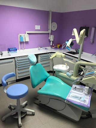 Ambulatorio Dentistico F & B di Bizzo Lucio e C. Sas - Laboratorio Odontotecnico Bizzo Lucio