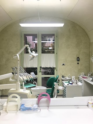 Studio dentistico Curatola Dr. Anna Ilde