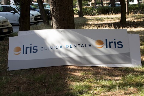 Dentista Prato Galilei - Iris Compagnia Odontoiatrica (Dr. Cesare Paoleschi)