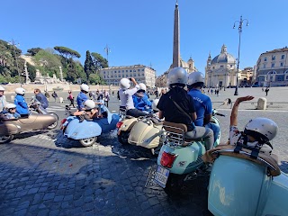 Vespa SideCar Tour