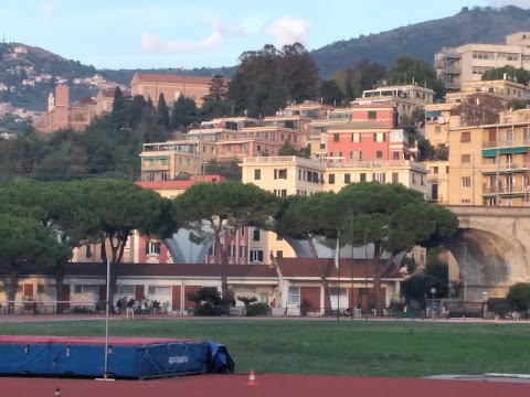 VILLA GENTILE campo di atletica leggera