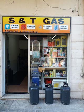 S&T GAS