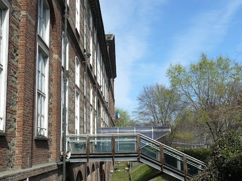 Biblioteca di Economia e Management Università di Torino