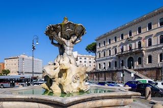 Fontana dei Tritoni