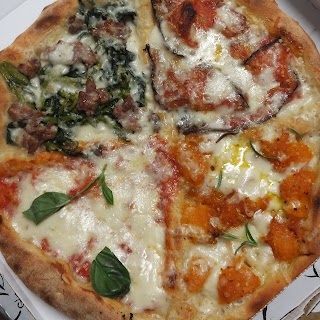 Pizzeria "Ai Giardini" di Barchi Annalisa